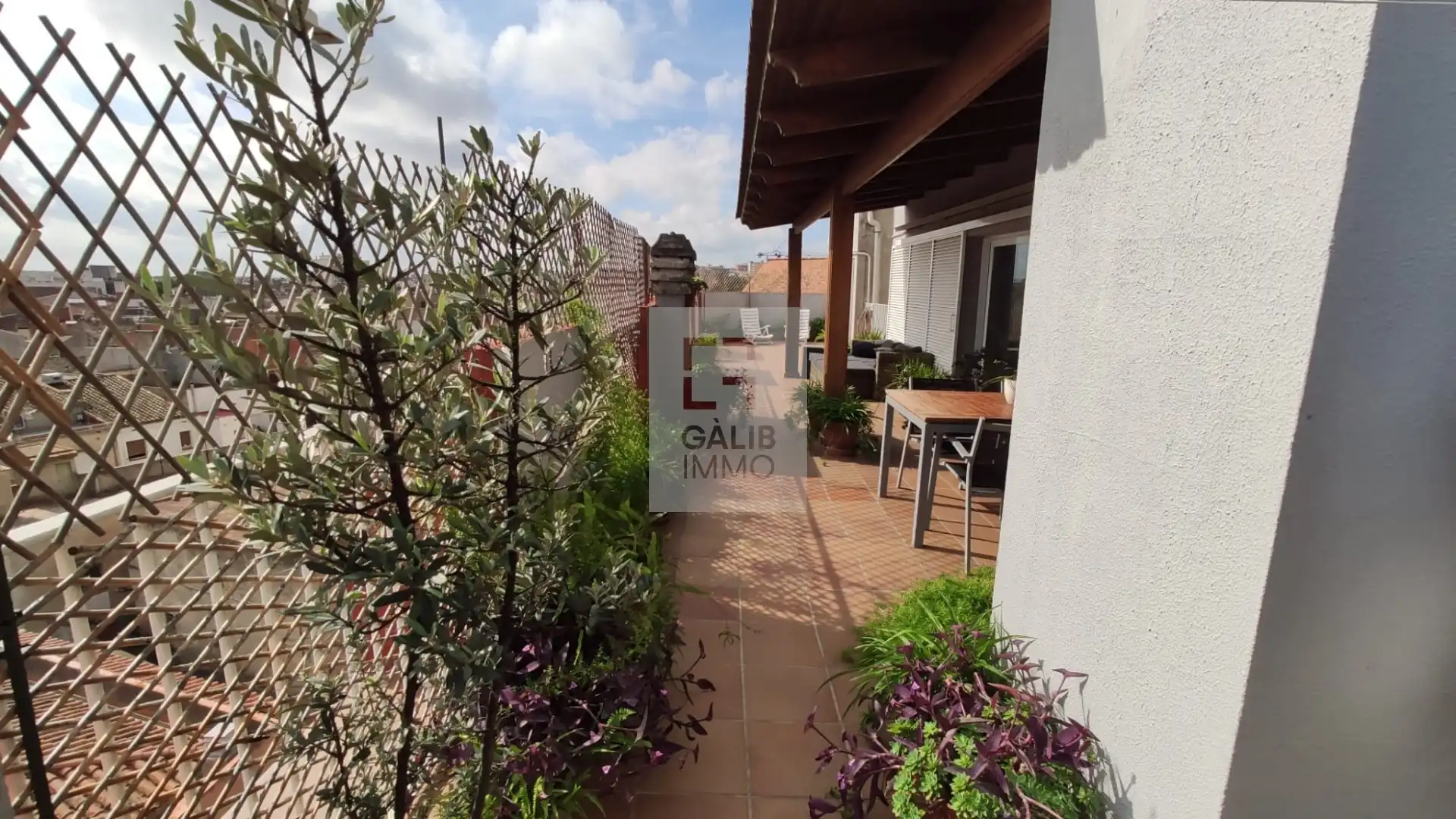 Terrassa de Àtic en venda en Figueres amb Aire condicionat, Calefacció i Terrassa