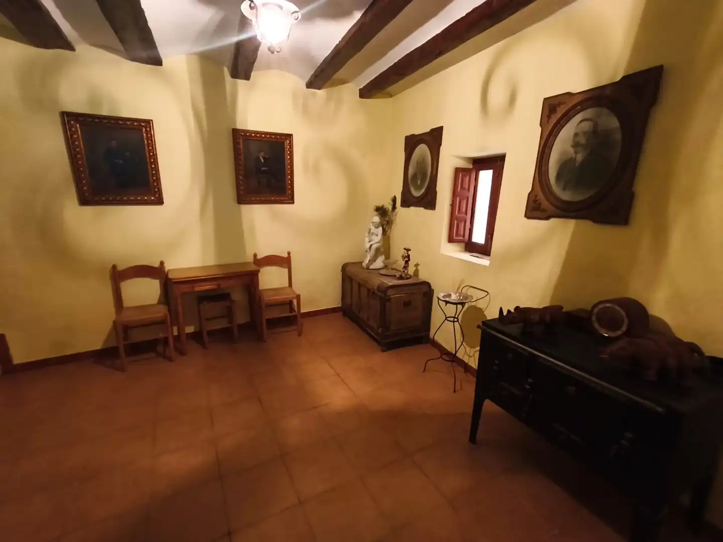 Houses for sale in Tortosa  with Air Conditioner and Terrace