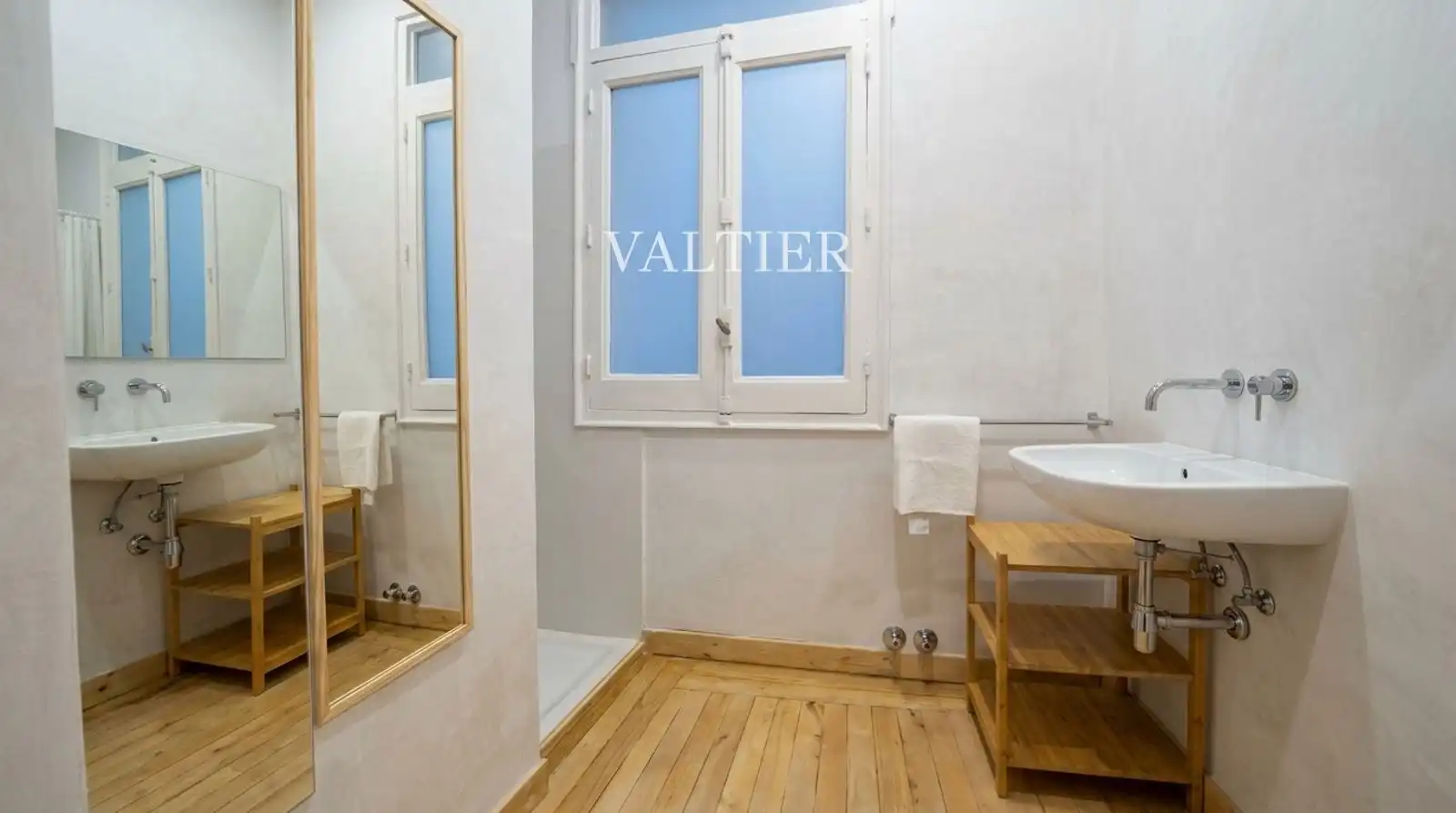 Badezimmer von Wohnung zur Miete in Madrid mit Klimaanlage, Heizung und Terrasse