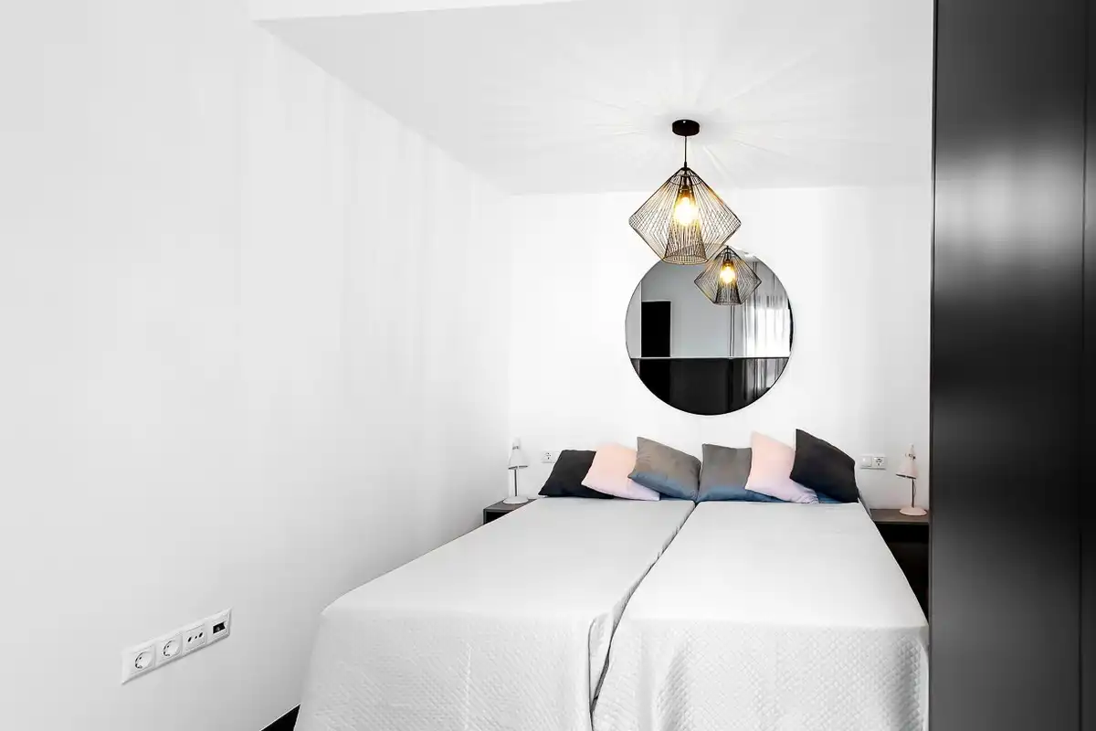 Schlafzimmer von Erdgeschoss zum Verkauf in Mijas mit Klimaanlage, Terrasse und Schwimmbad