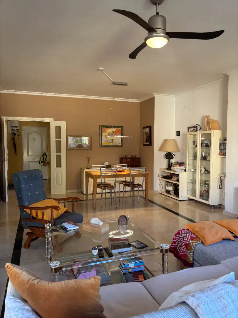 Chalet con terraza en venta en Calle Albacora