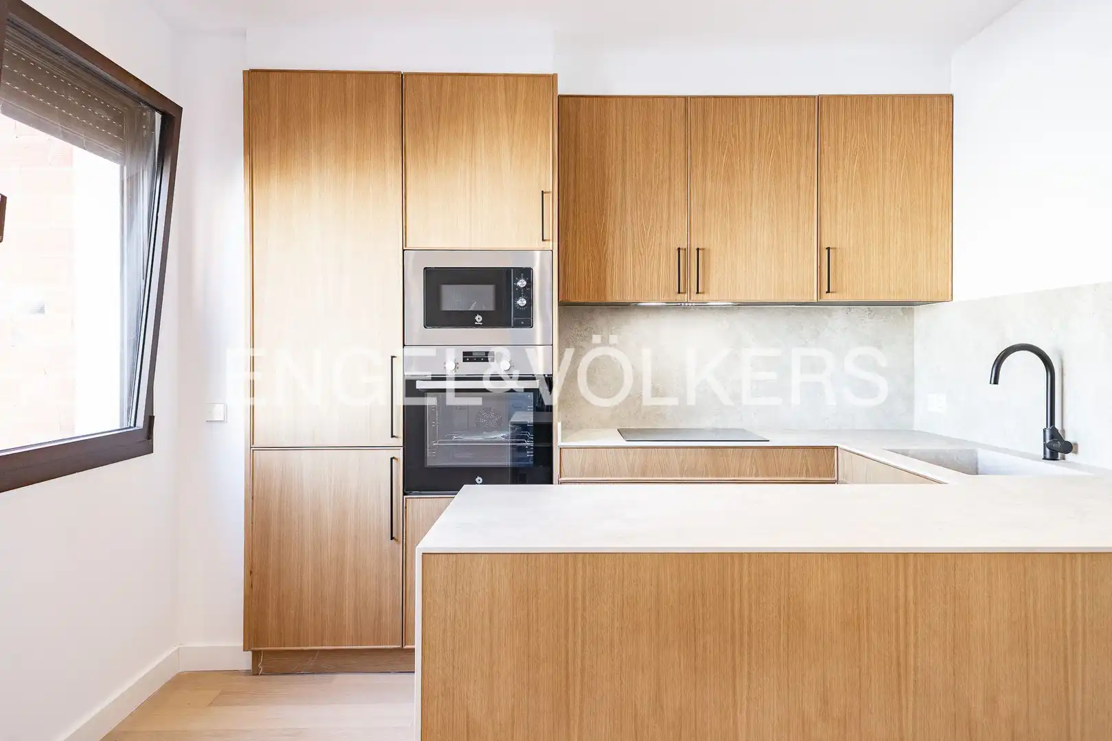 Cocina de Ático en venta en Barcelona con Aire acondicionado, Calefacción y Terraza