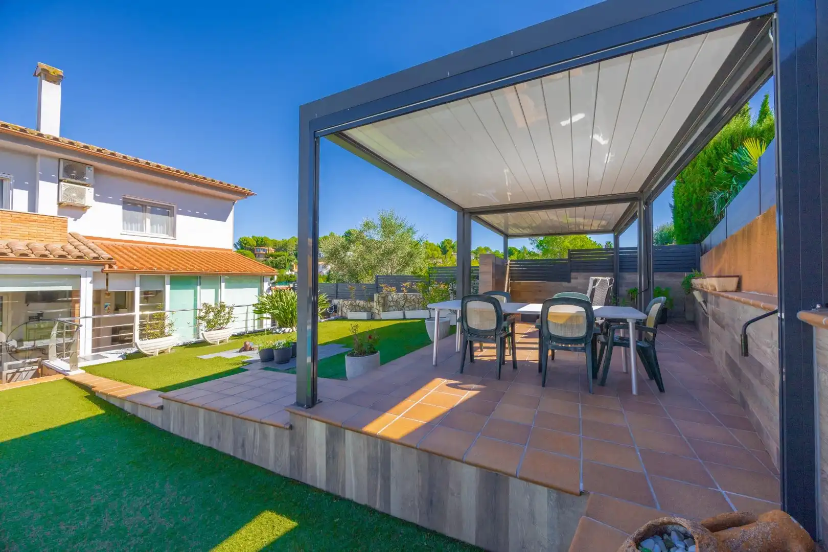 Terraza de Casa o chalet en venta en L'Escala con Aire acondicionado, Calefacción y Jardín privado