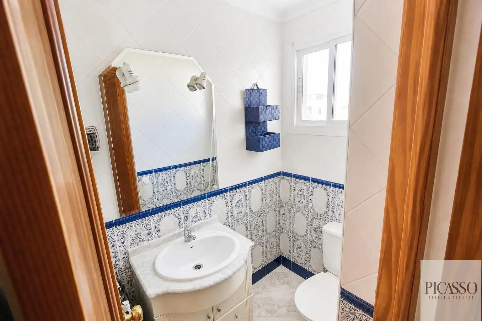 Badezimmer von Wohnung zum Verkauf in Torremolinos mit Klimaanlage, Heizung und Privatgarten
