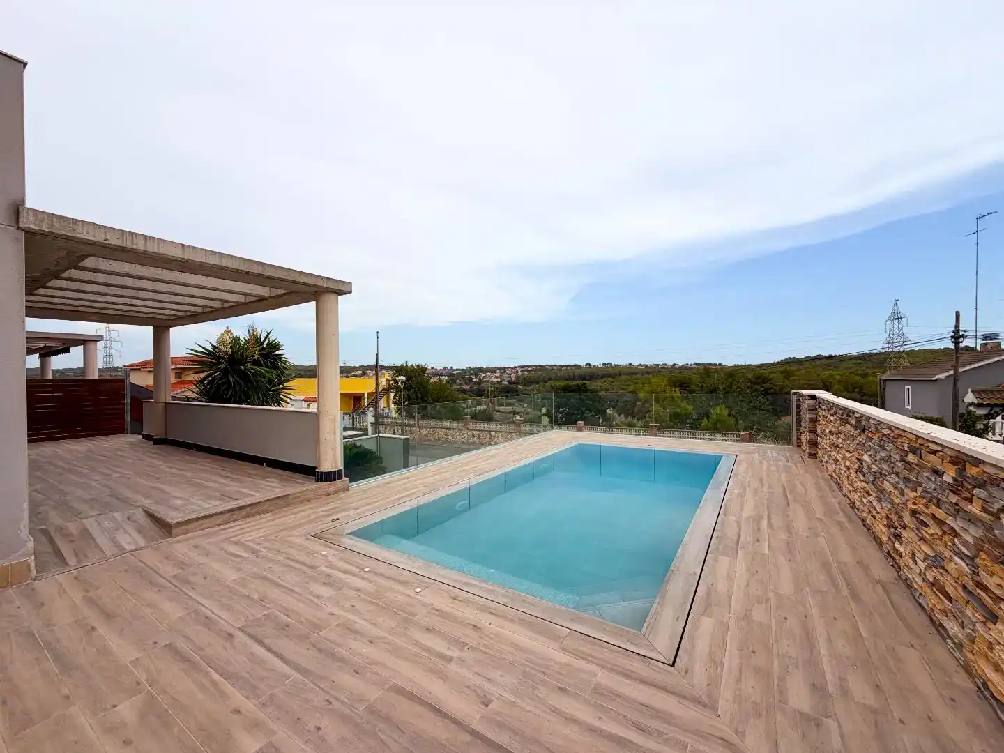 Piscina de Casa o xalet en venda en Els Pallaresos amb Aire condicionat, Piscina i Balcó