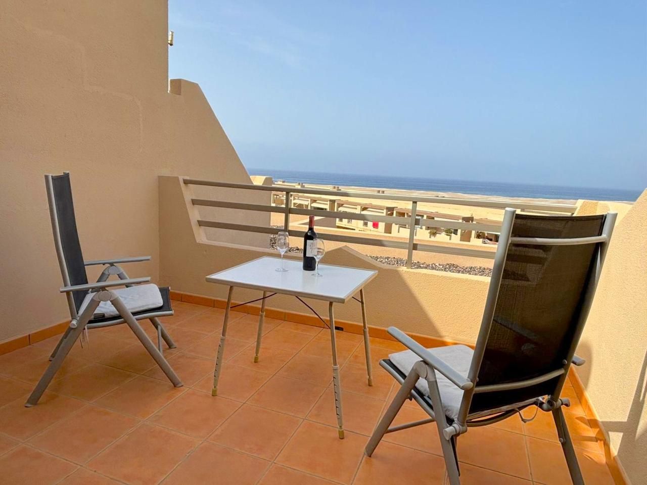 Terrassa de Dúplex en venda en Granadilla de Abona amb Moblat i Piscina comunitària