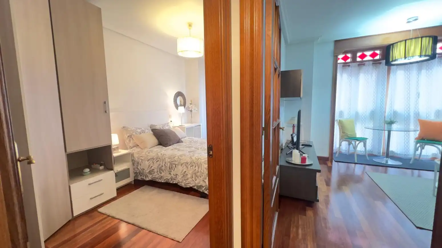 Bedroom of Flat for rent in Gijón   with Heating, Parquet flooring and Furnished