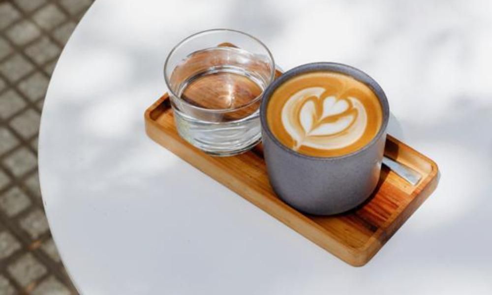 Vista exterior de Local de lloguer en Adeje amb Moblat