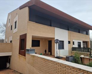 Exterior view of Flat for sale in Valdemorillo