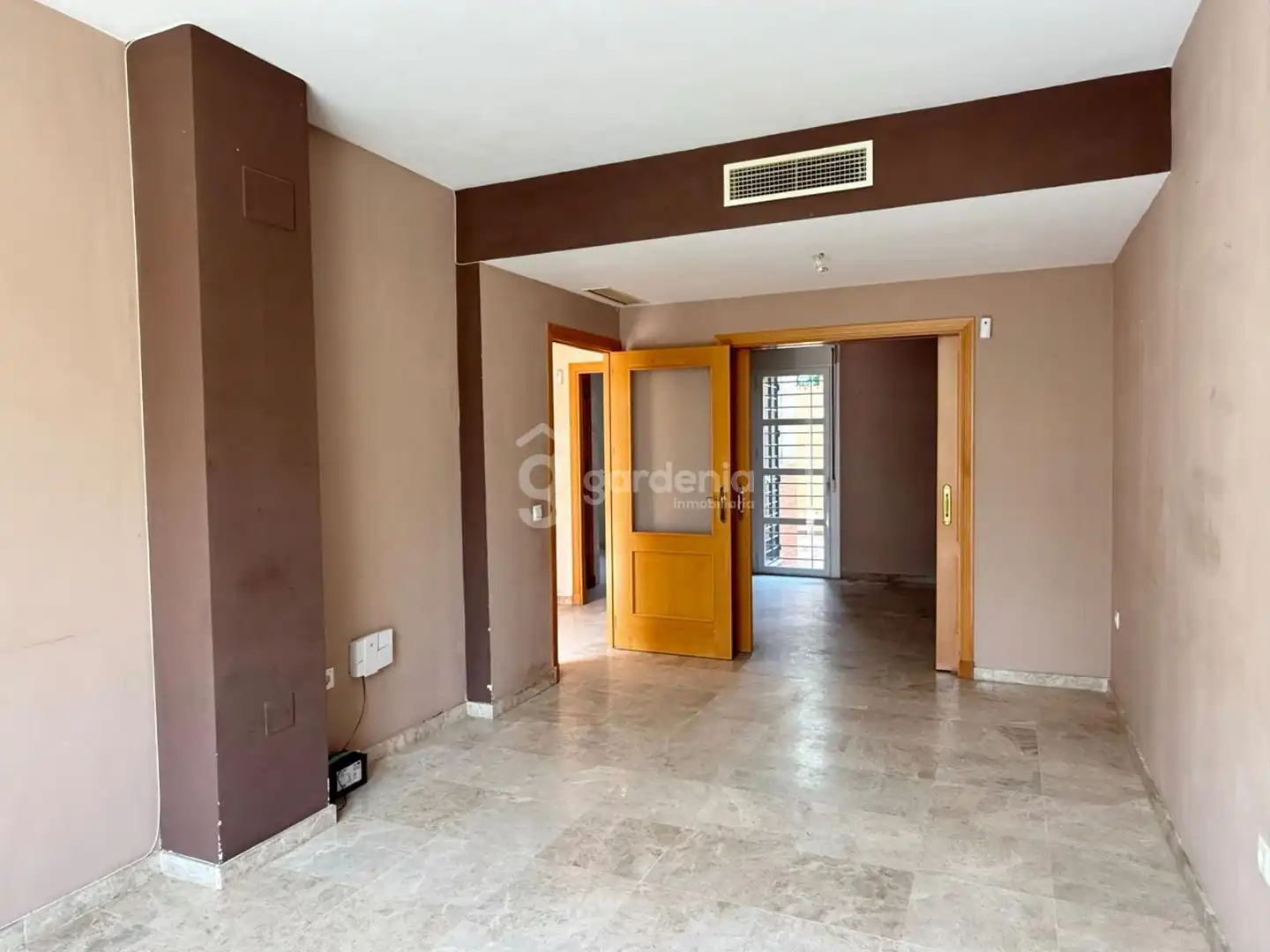 Casa adosada en venta en Castilleja de la Cuesta con Aire acondicionado y Terraza