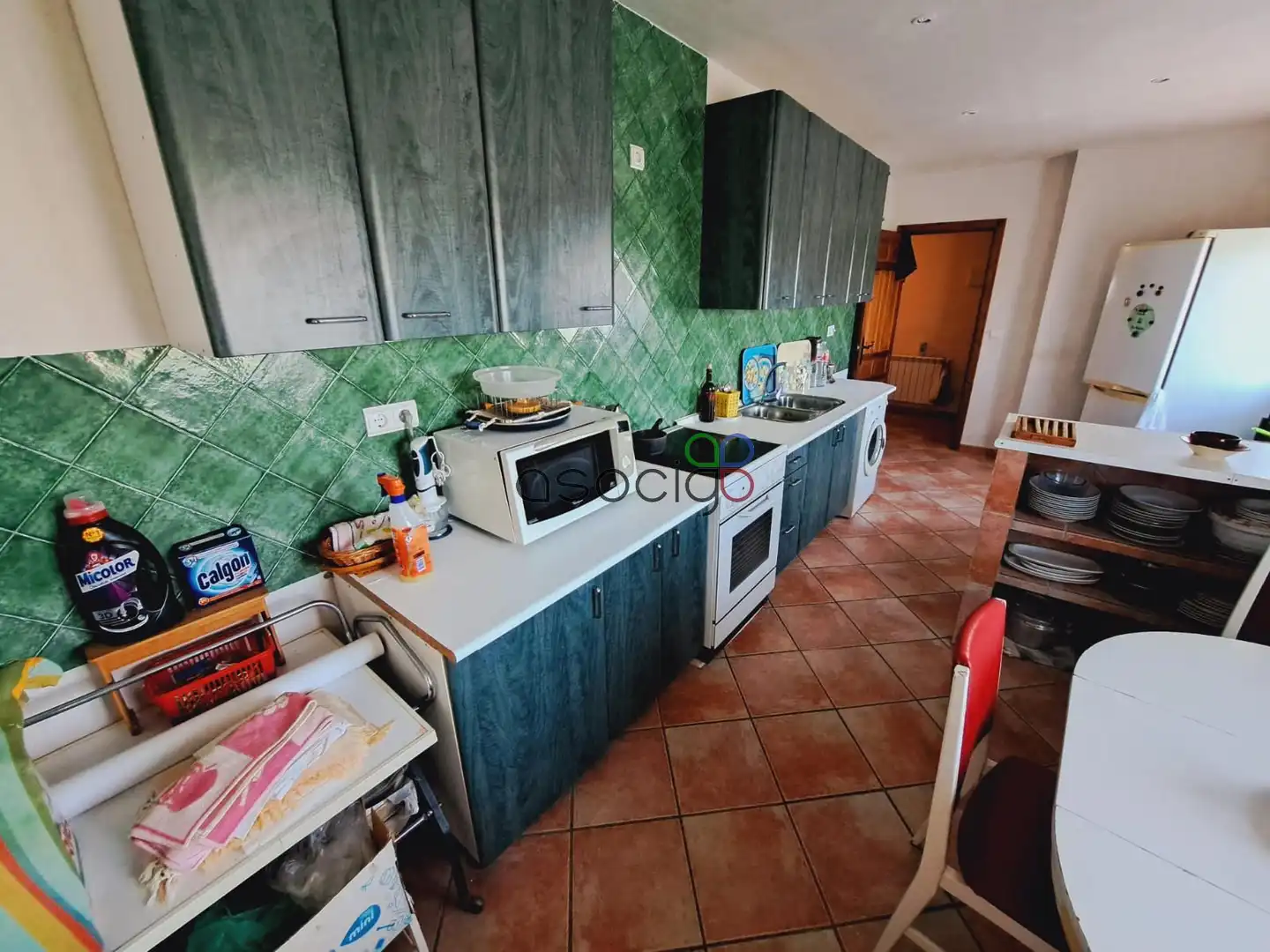 Cocina de Casa o chalet en venta en Solanillos del Extremo con Calefacción, Trastero y Piscina
