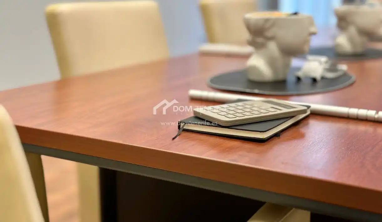 Büro zur Miete in Playa del Duque