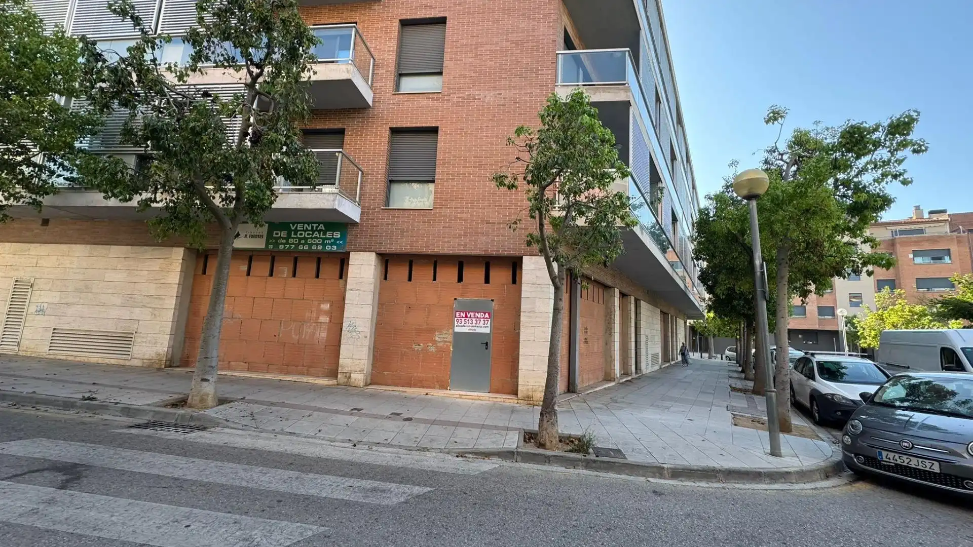 Vista exterior de Local en venda en El Vendrell