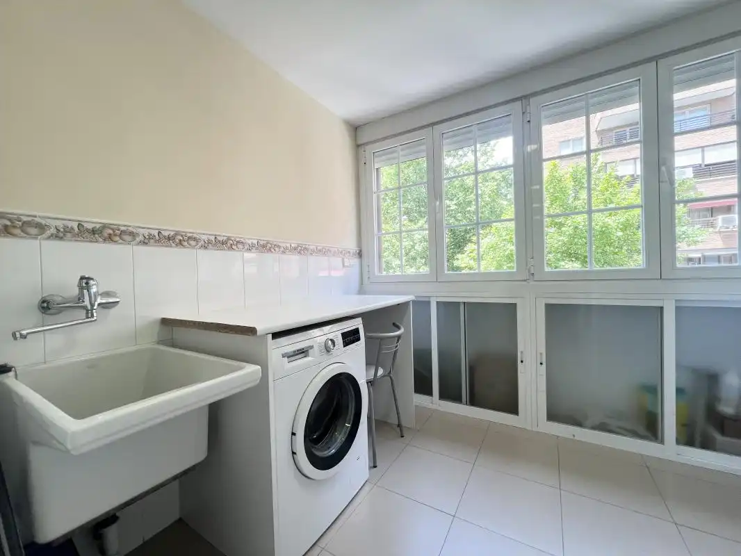 Exterior view of Flat for rent in Madrid  with Air Conditioner, Heating and Swimming Pool