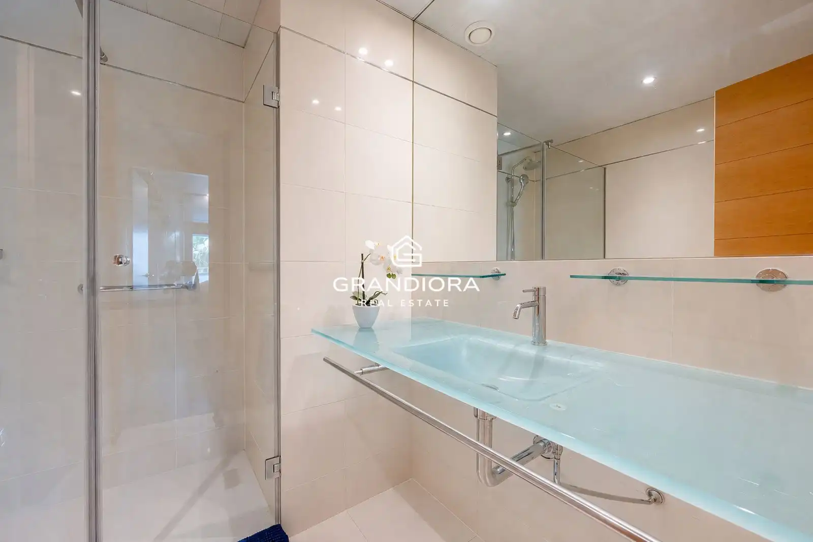 Flat with pool for sale in Paseo Garcia Fària, imagen 13