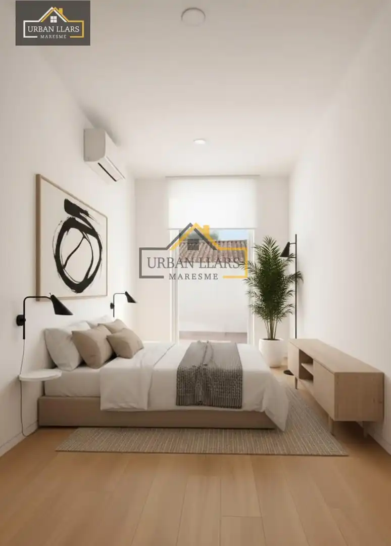 Schlafzimmer von Haus oder Chalet zum Verkauf in Mataró mit Heizung, Parkett und Terrasse