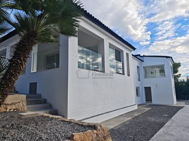 Casa con piscina en venta en L'Aitana