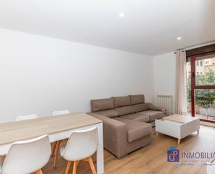 Living room of Flat to rent in  Zaragoza Capital  with Air Conditioner, Heating and Parquet flooring