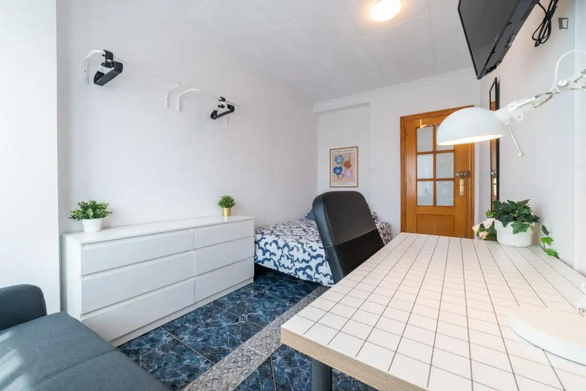 Habitación de Apartamento para compartir en Massamagrell con Amueblado, Microondas y Internet