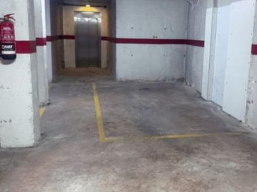 Einzelparkplatz zur Miete in Plaça sant joan 8