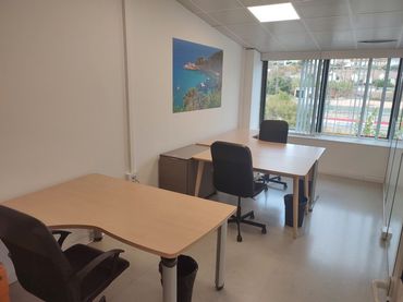 Oficina en venda a Carrer Santiago Rusiñol