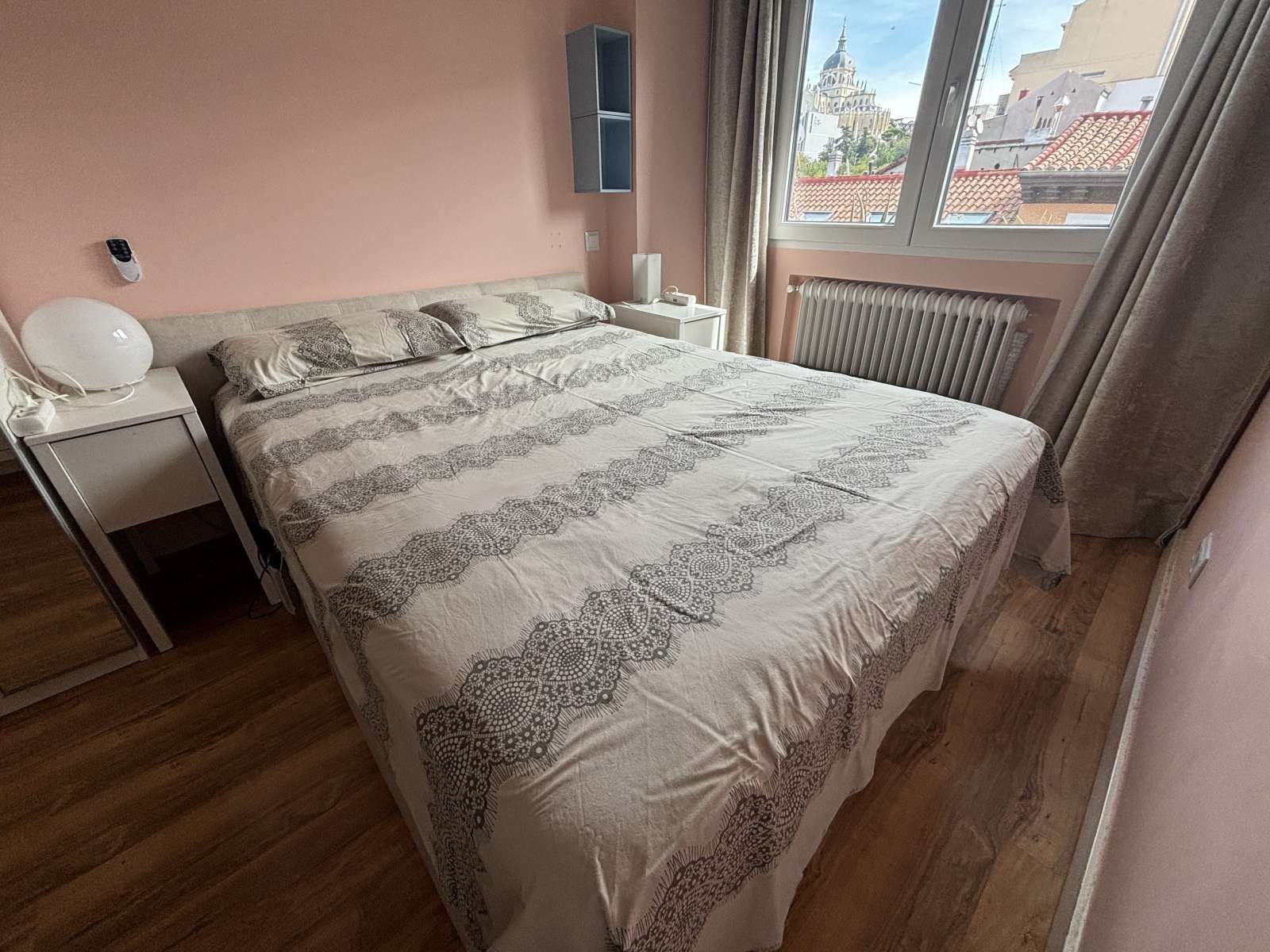 Habitación de Piso para compartir en  Madrid Capital con Aire acondicionado, Calefacción y Terraza