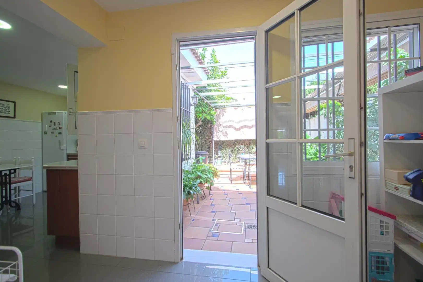 Casa o xalet en venda en Gines amb Aire condicionat, Calefacció i Jardí privat