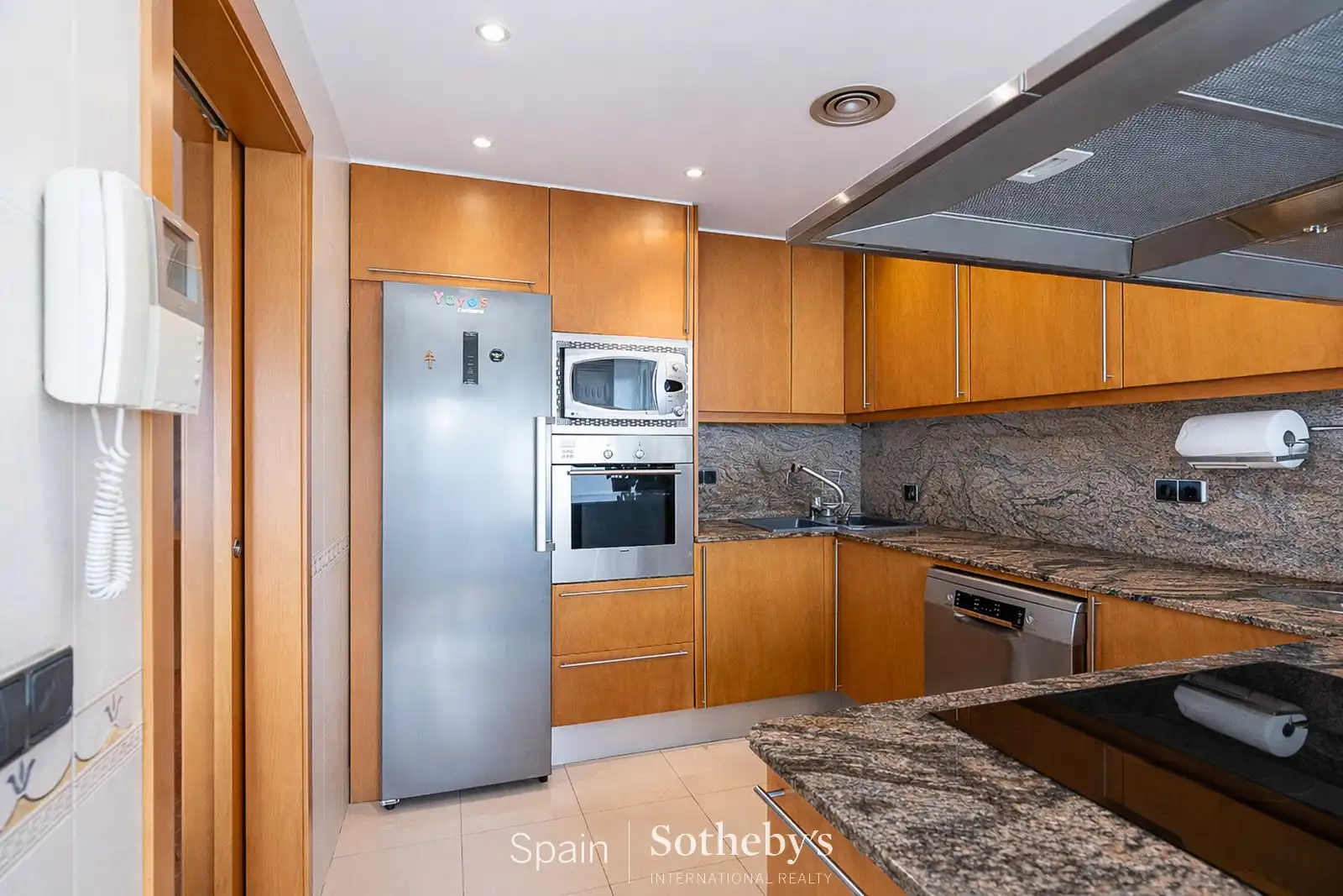 Kitchen of Houses for sale in Sant Pere de Ribes  with Air Conditioner, Heating and Private garden