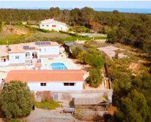 Vista exterior de Casa o xalet en venda en L'Ametlla de Mar  amb Terrassa i Piscina