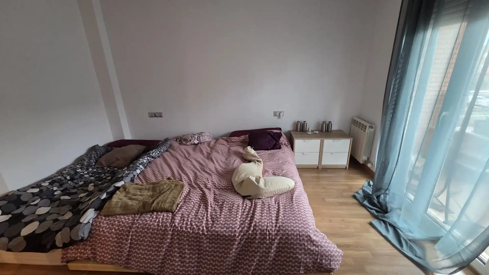 Dormitori de Casa adosada en venda en Lleida amb Aire condicionat, Calefacció i Jardí privat