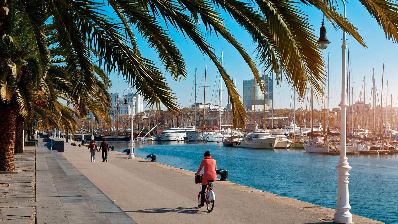 Vista exterior de Planta baixa en venda en  Barcelona Capital amb Aire condicionat, Calefacció i Alarma
