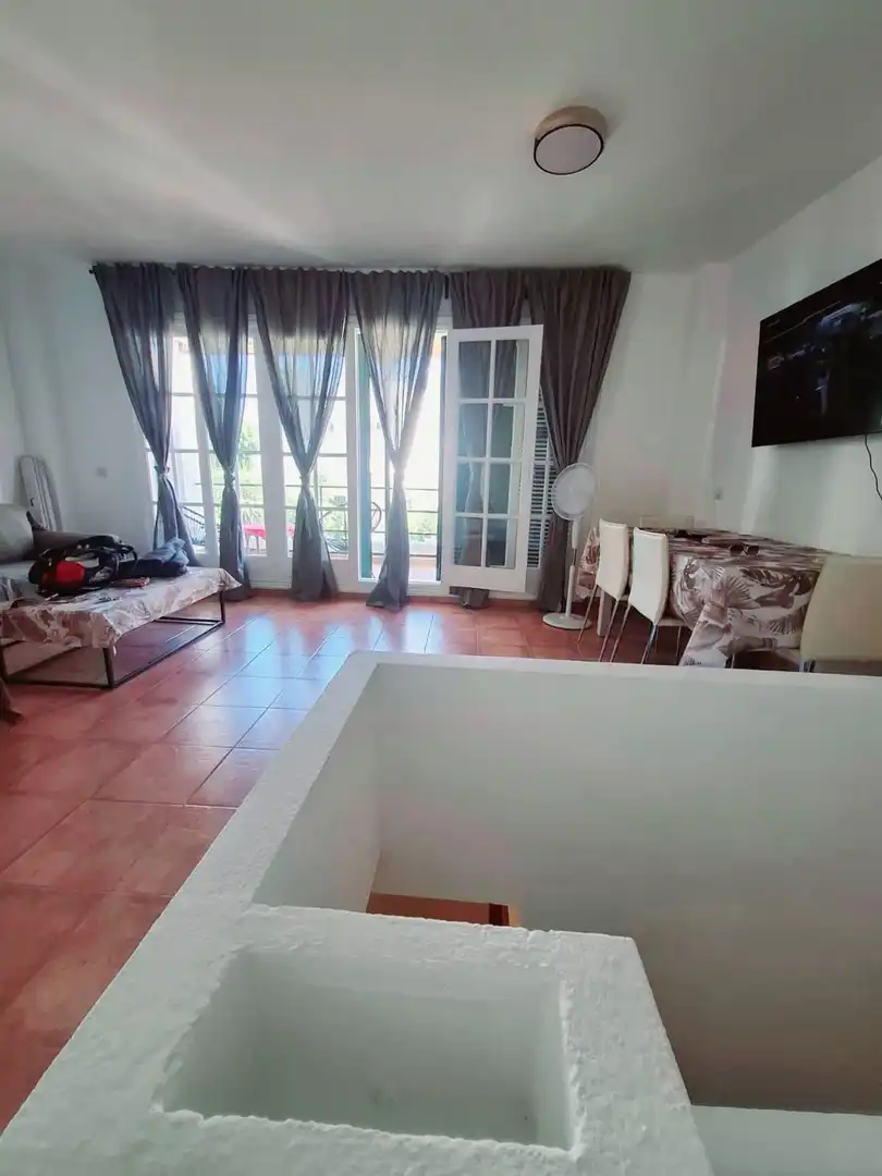 Wohnzimmer von Wohnungen zur Miete in Torremolinos mit Terrasse, Abstellraum und Möbliert