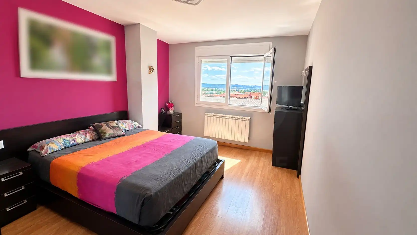 Schlafzimmer von Wohnung zum Verkauf in Villaquilambre mit Heizung