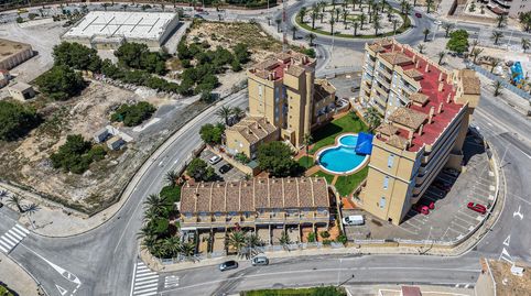 Foto 2 de Casa o xalet en venda a Avenida Costa Blanca, Los Arenales del Sol, Elche / Elx