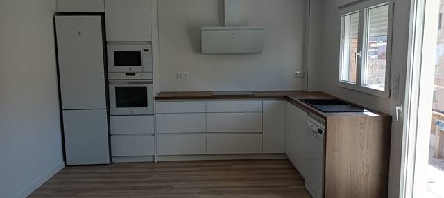 Piso en Alquiler en Barrio de la Concepción