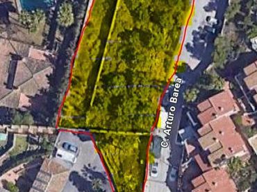 Terreny residencial en venda a ARTURO BAREA