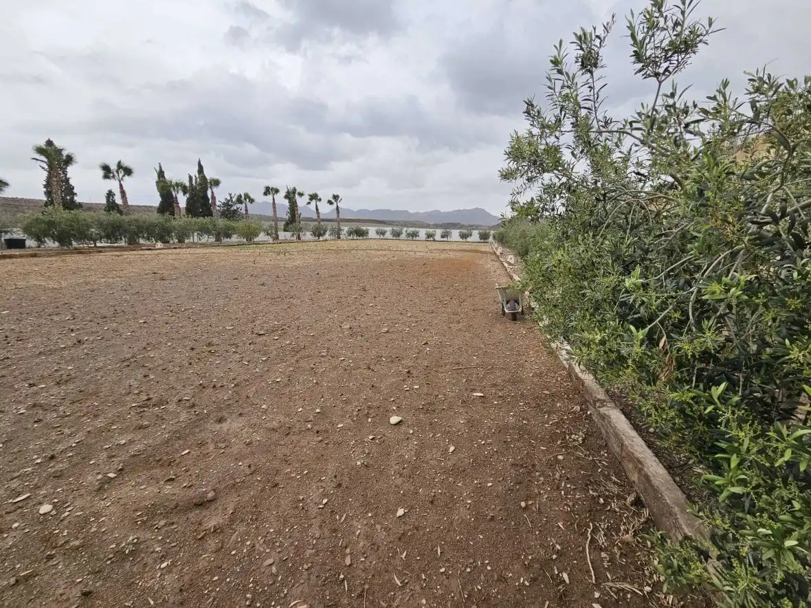 Finca rústica en venta en RM-D18, Calarreona