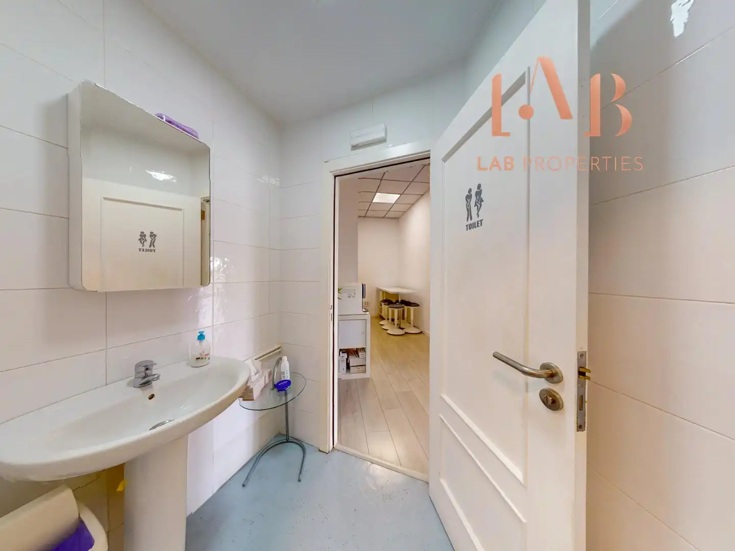 Baño de Local en venta en  Palma de Mallorca con Aire acondicionado