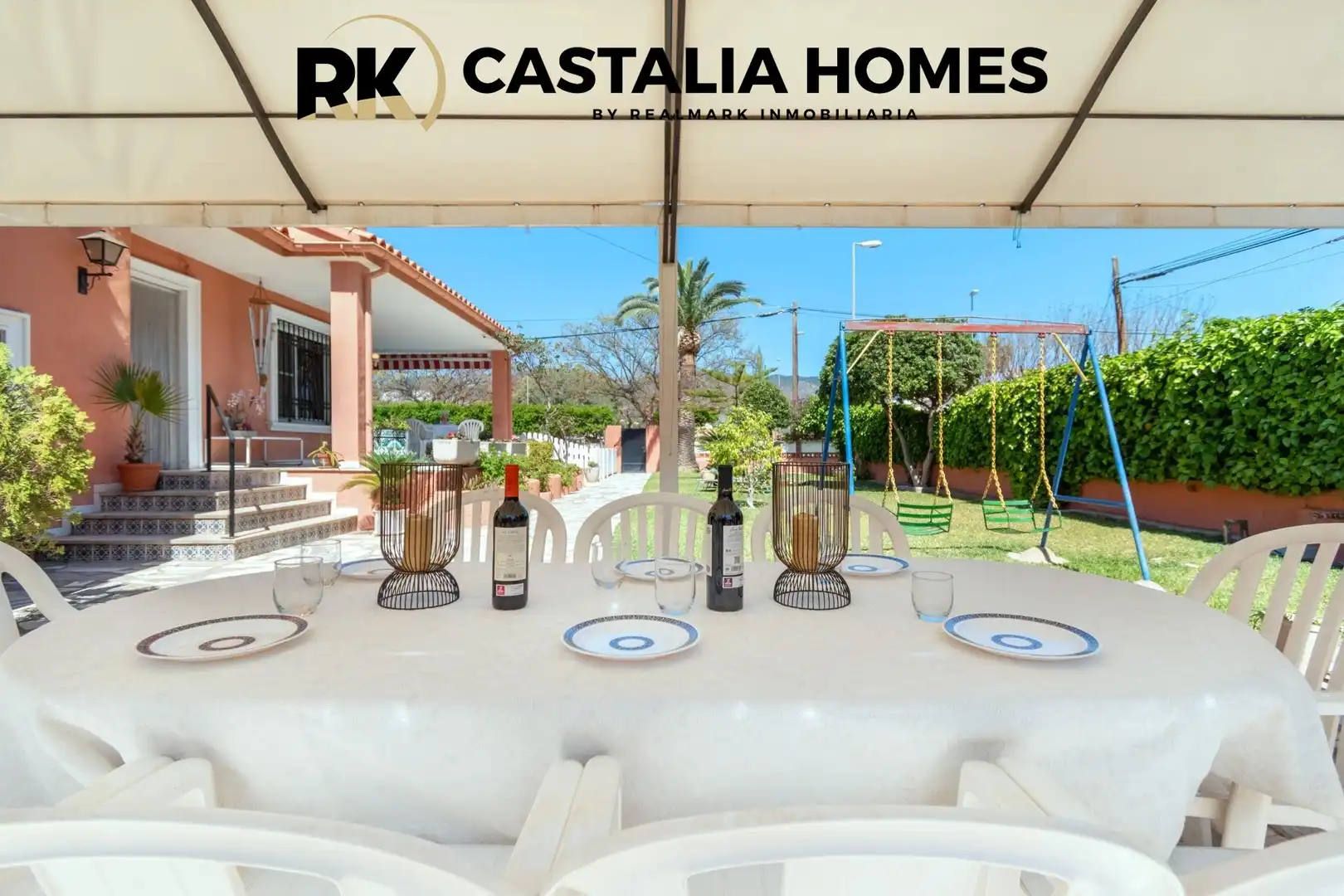 Vista exterior de Casa o chalet en venta en Benicasim / Benicàssim con Calefacción, Jardín privado y Terraza