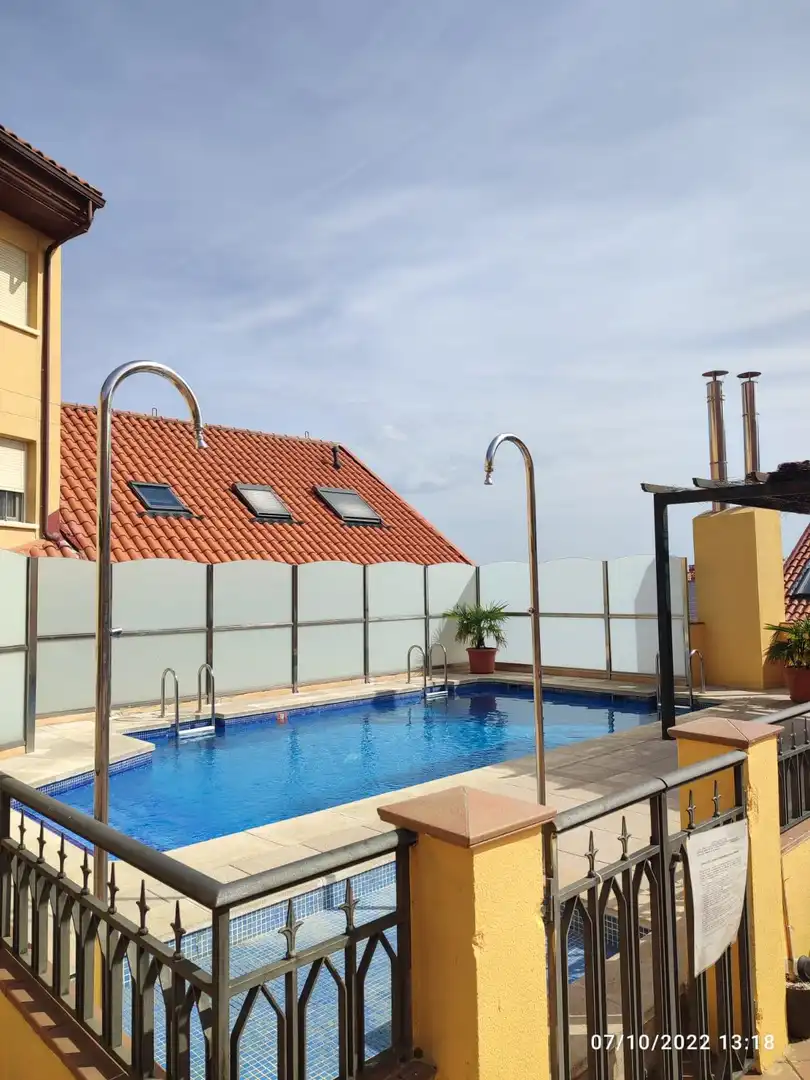 Swimming pool of Flat for sale in San Lorenzo de El Escorial  with Heating, Parquet flooring and Storage room