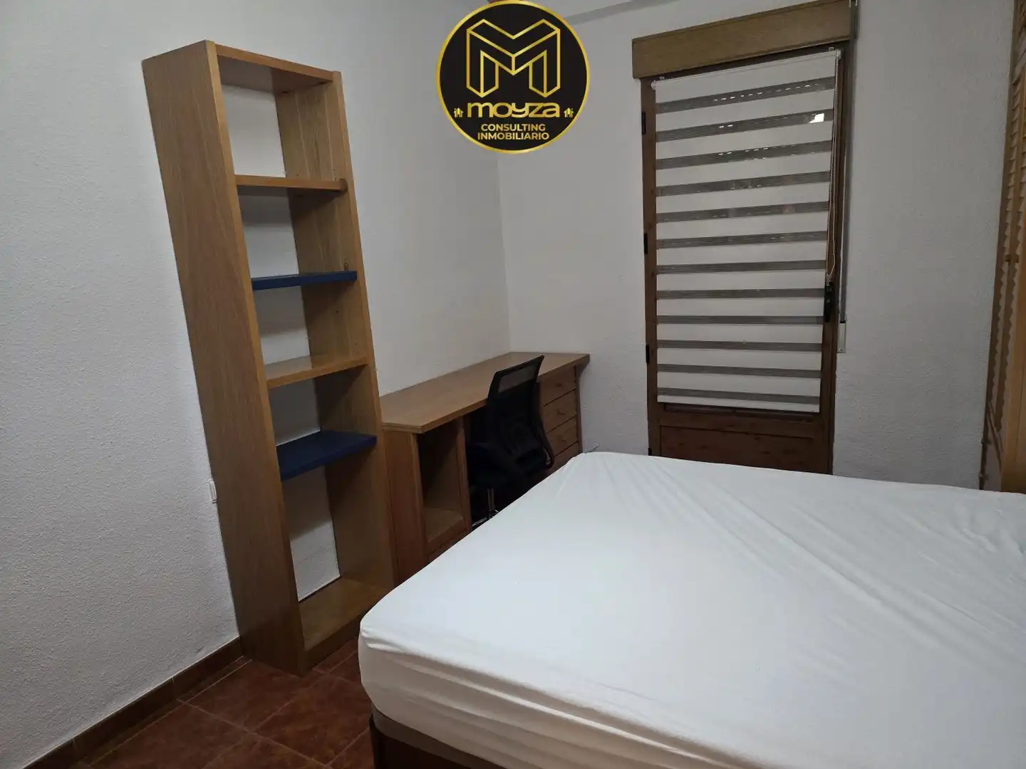 Schlafzimmer von Wohnung zur Miete in Jaén mit Klimaanlage, Heizung und Balkon