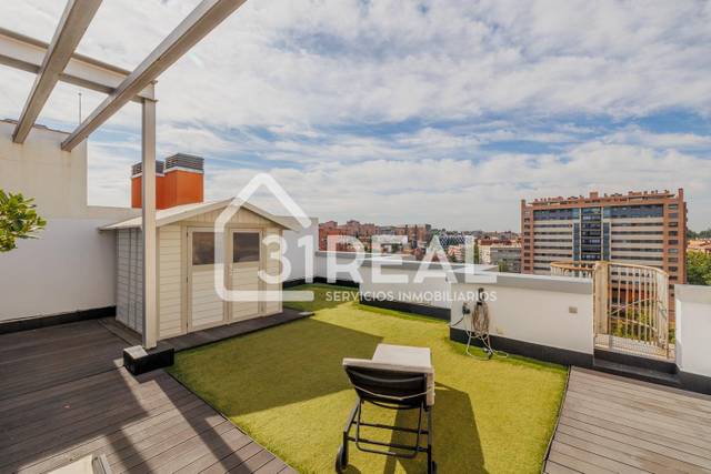 Ático en Venta en  JOAQUIN LORENZO en Peñagrande