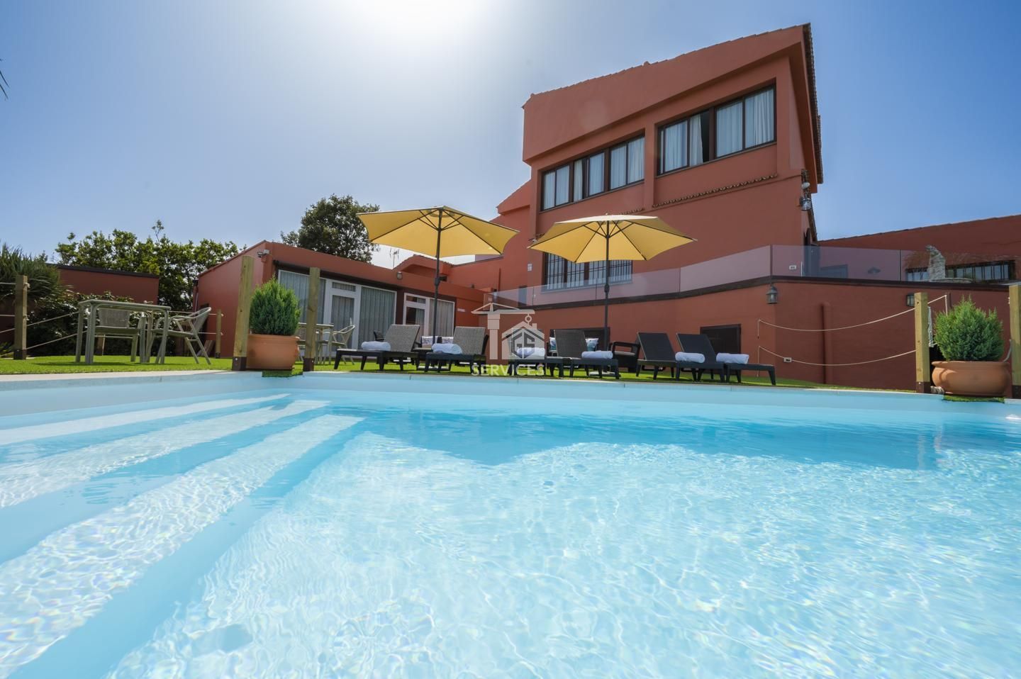 Swimming pool of Building for sale in El Rosario