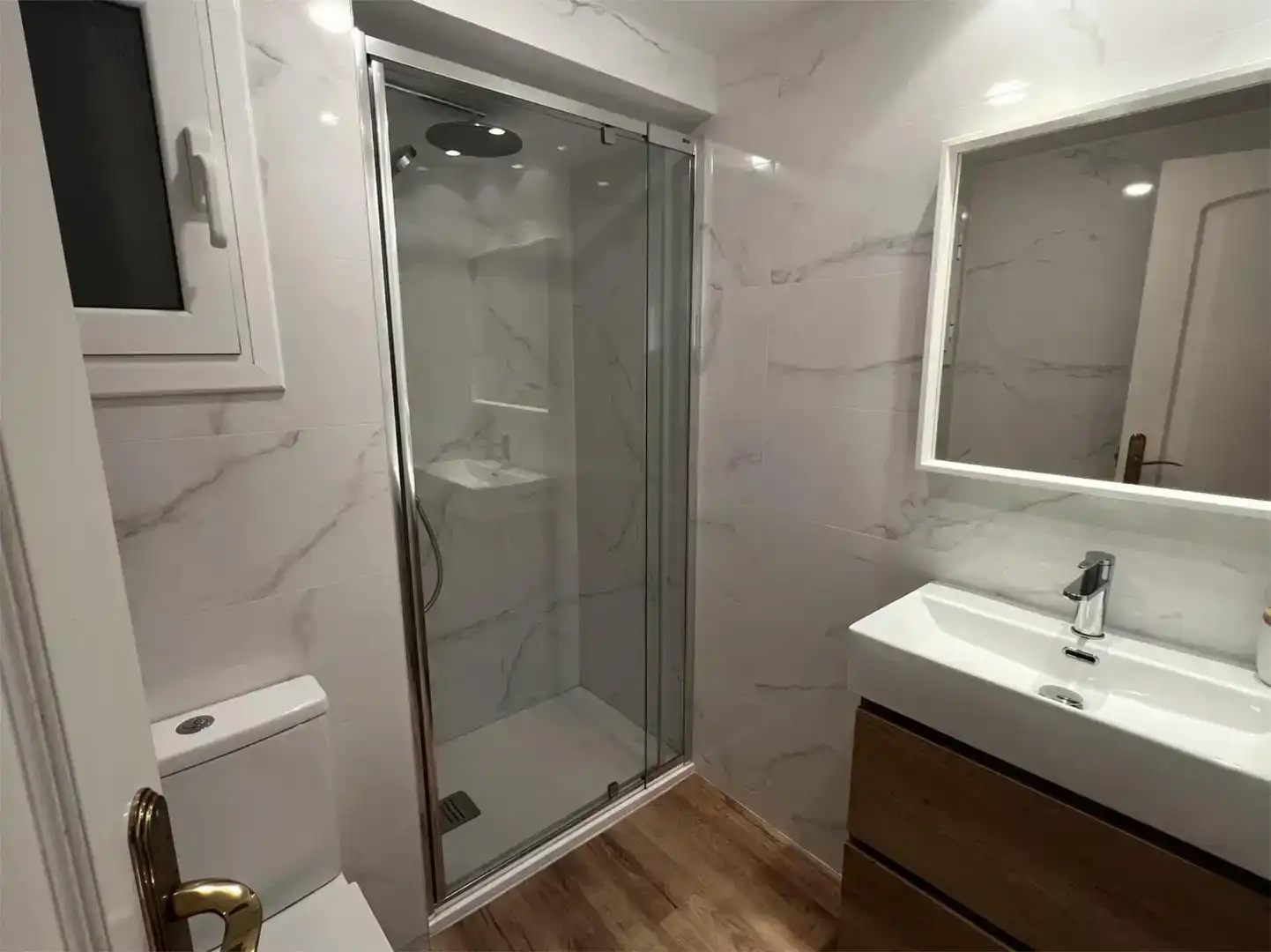Badezimmer von Wohnung zur Miete in Caldes d'Estrac mit Klimaanlage