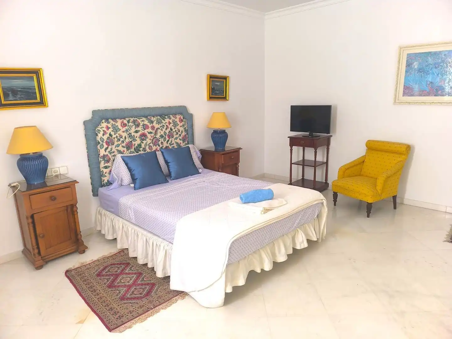 Bedroom of Flat for rent in Marbella  with Private garden, Terrace and Storage room