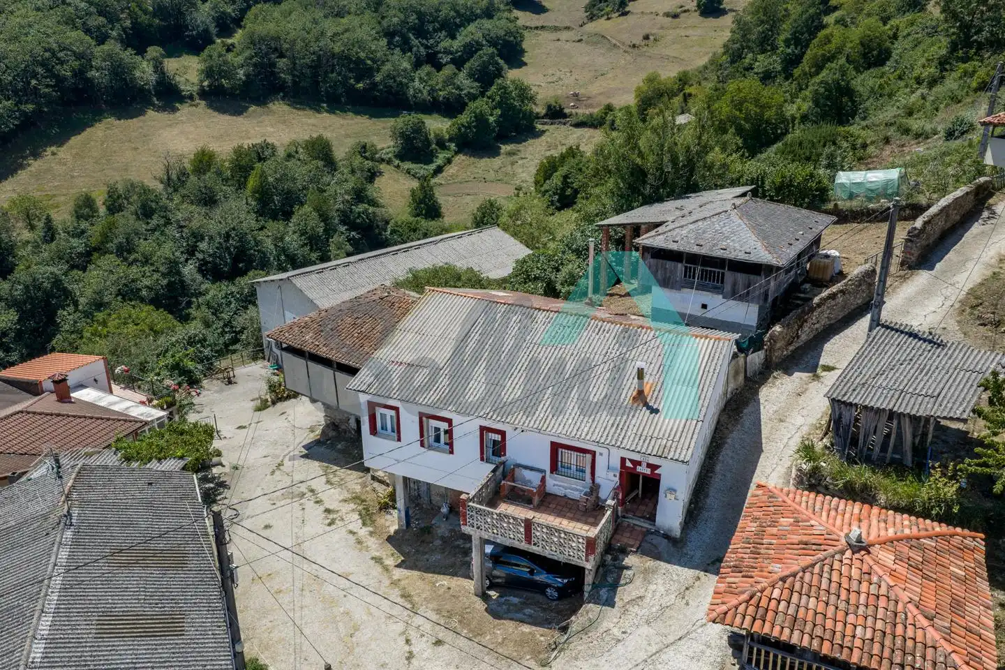 Casa con jardín en venta en Castañera, imagen 2