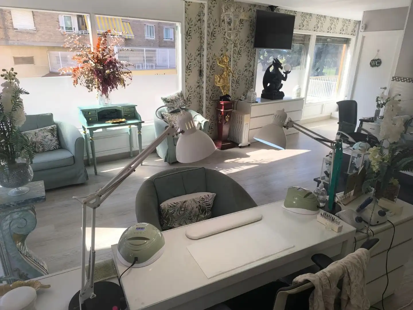 Sala d'estar de Local en venda en Tarragona amb Aire condicionat