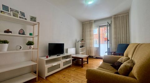 Foto 2 de Piso de alquiler en Santutxu - Basarrate, Bilbao