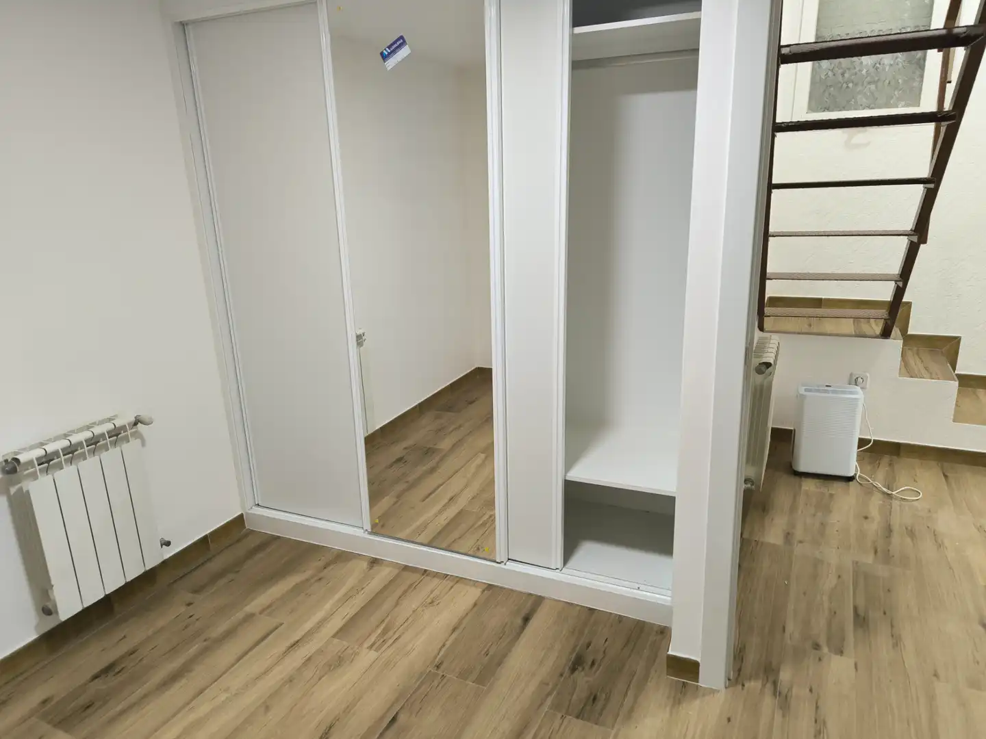 Bedroom of Duplexes for sale in Madrid  with Air Conditioner, Heating and Parquet flooring