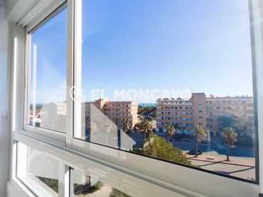 Apartment with lift for sale in Urbanizacion LOMAS DEL POLO